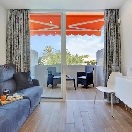 Beautiful Days, Air Con, Terrace, Fast Internet * طوستا ديل سيلونثيو